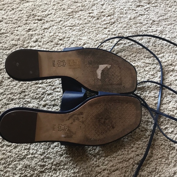 Tory Burch blue leather sandals - Picture 4 of 5